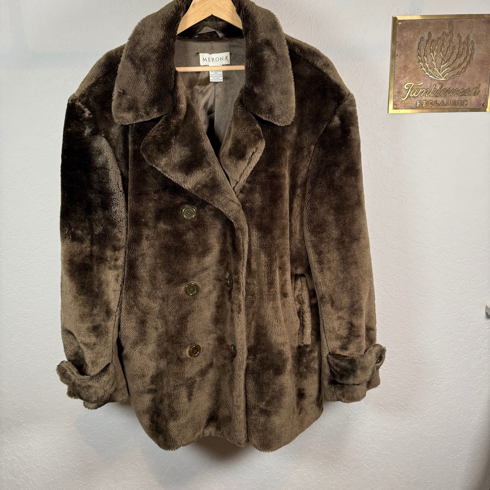 Merona‎ Women's Brown Faux Fur Double Breasted Coat Size Large